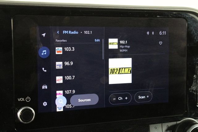 Used 2023 Toyota Highlander XLE image 33