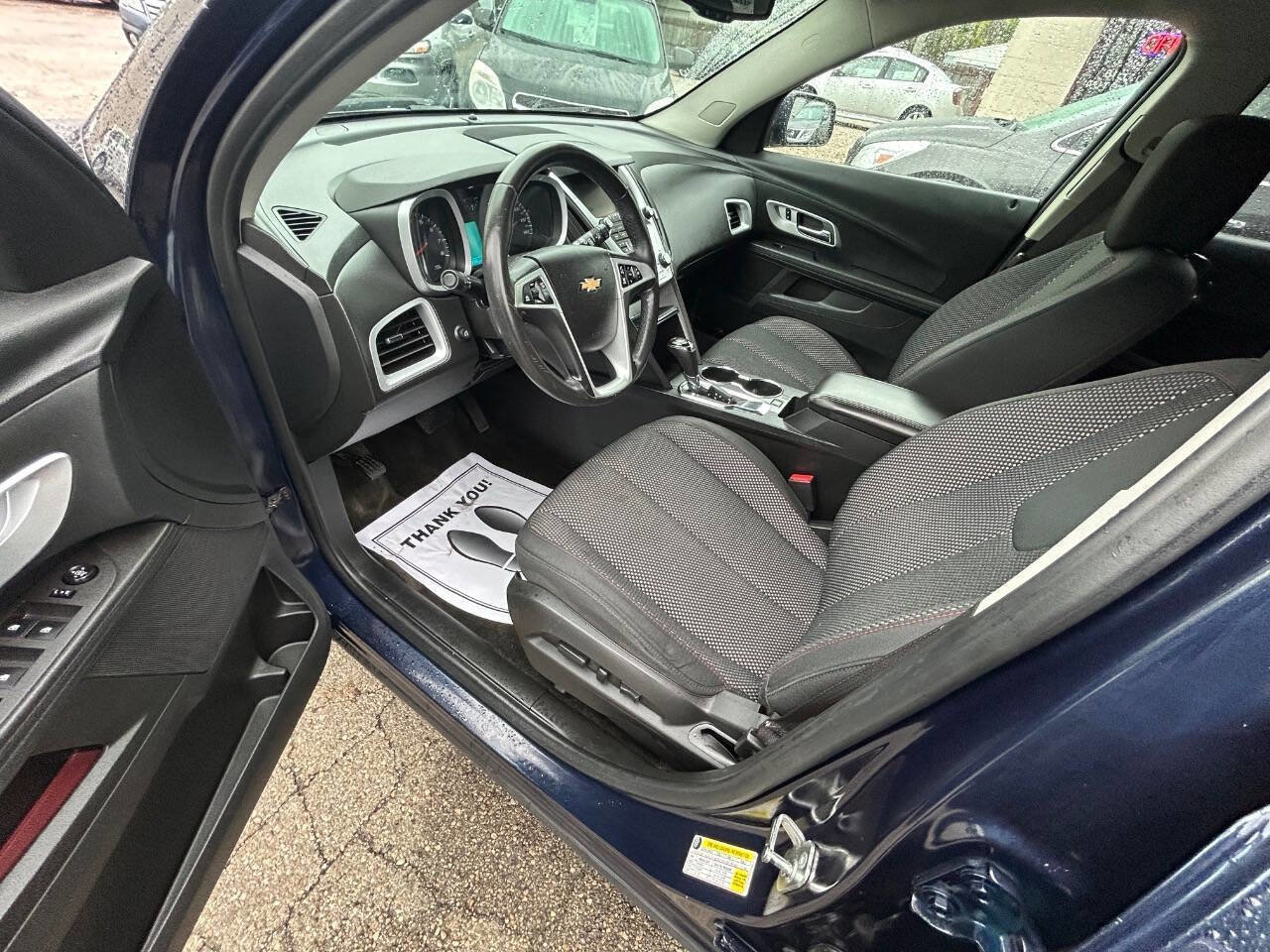 Used 2017 Chevrolet Equinox LT w/ Convenience Package FWD image 6