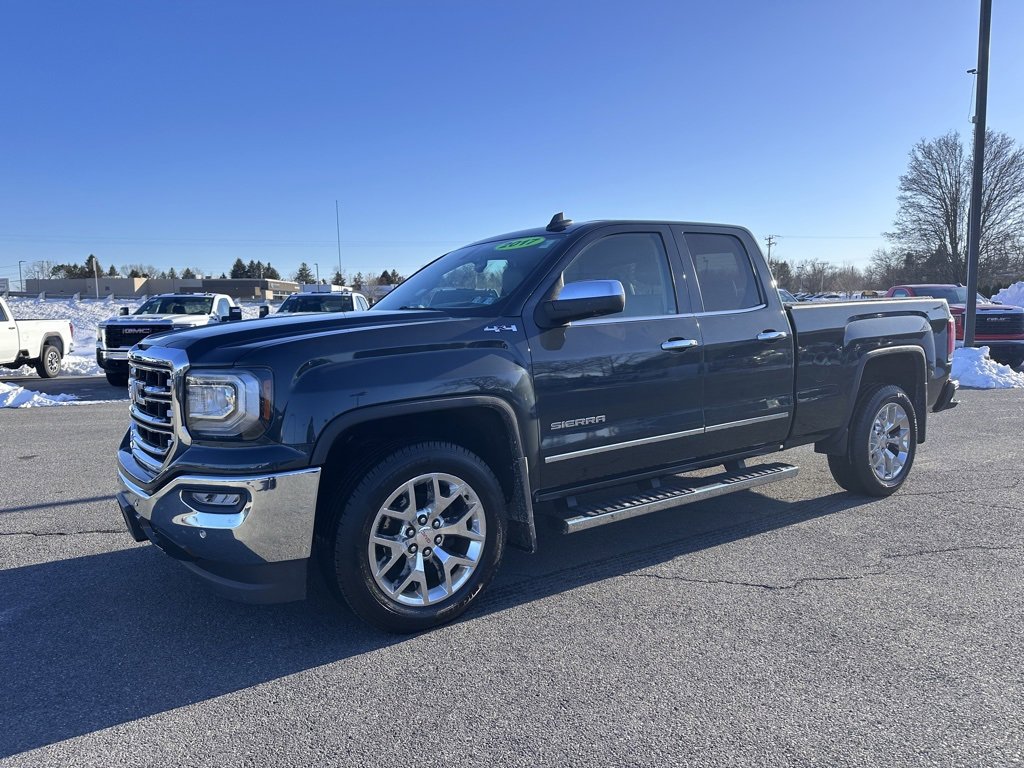Used 2017 GMC Sierra 1500 SLT w/ SLT Premium Package image 2