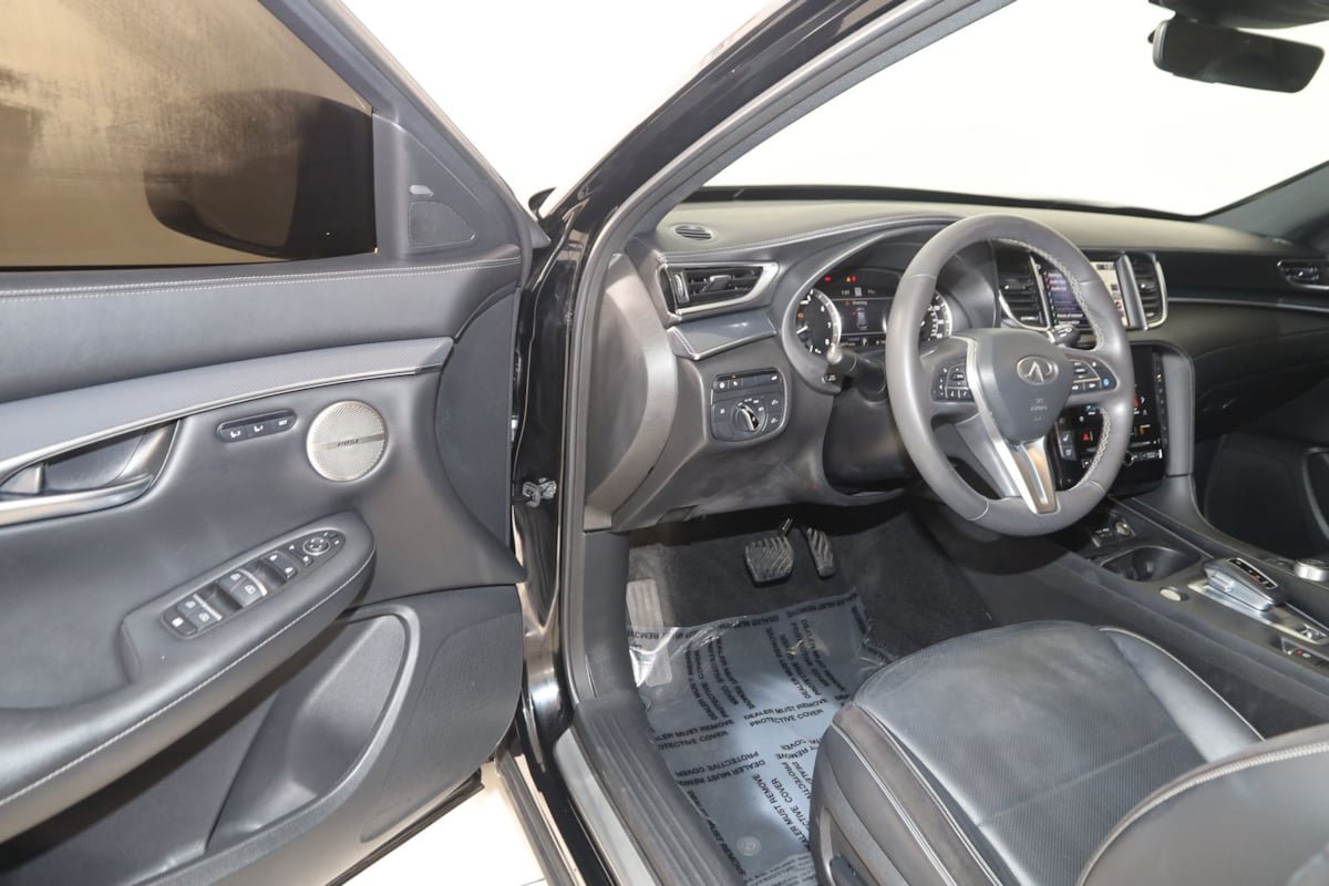 Used 2023 INFINITI QX50 Sport AWD/4WD image 46