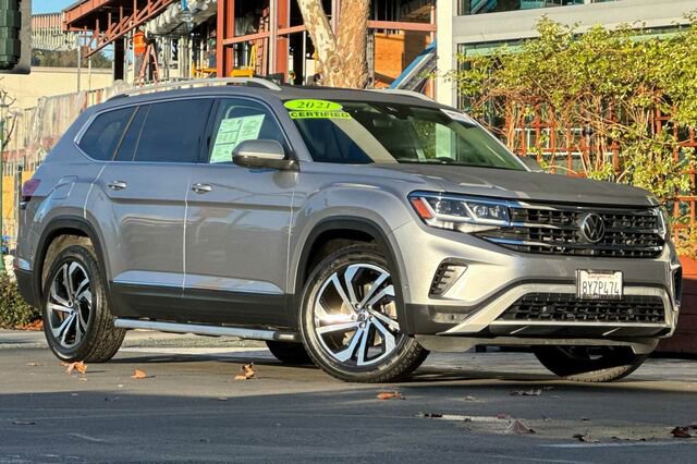 Used 2021 Volkswagen Atlas SEL Premium image 2