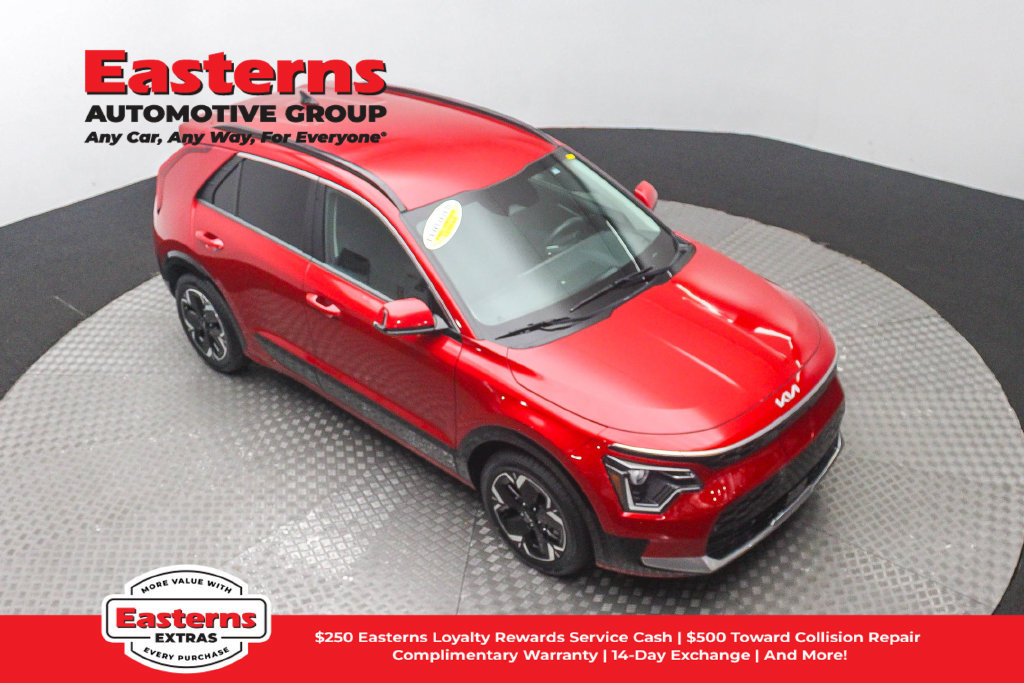 Used 2023 Kia Niro Wind w/ Wind Preserve Package FWD image 4