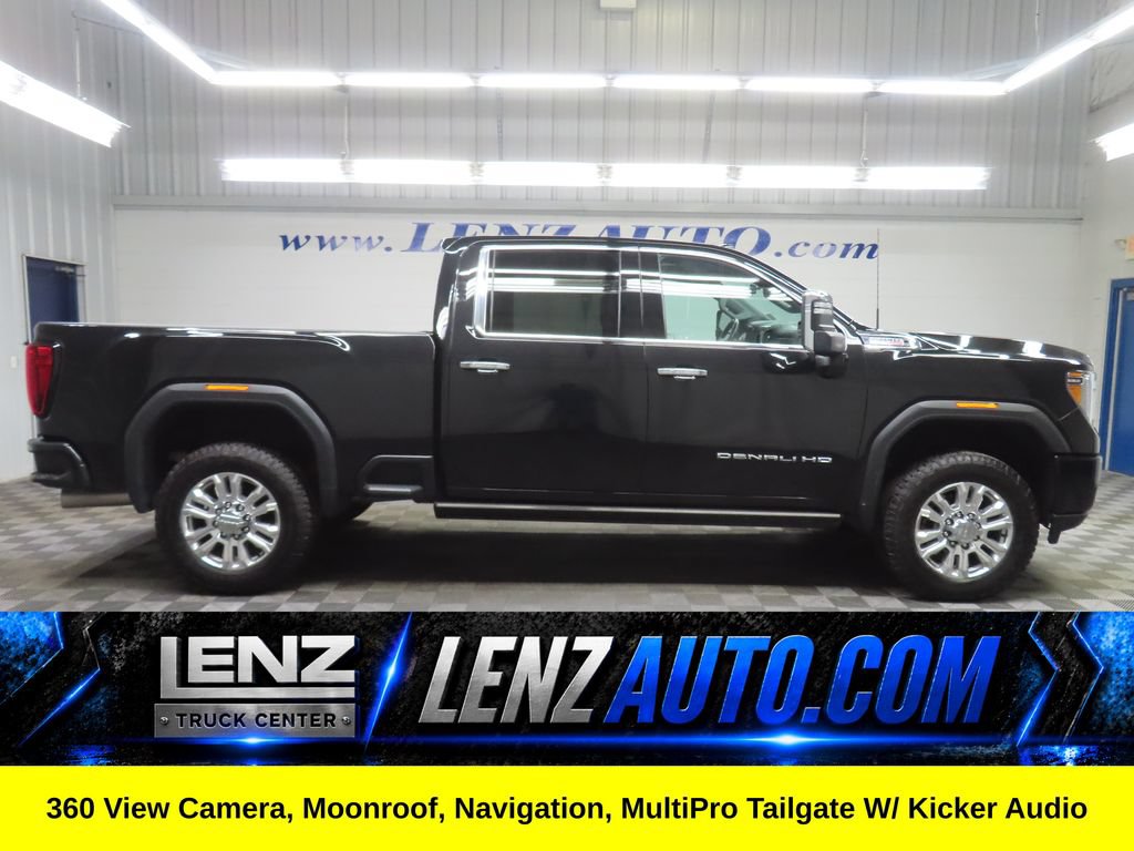 Used 2023 GMC Sierra 2500 Denali w/ Denali Black Diamond Edition AWD/4WD image 1