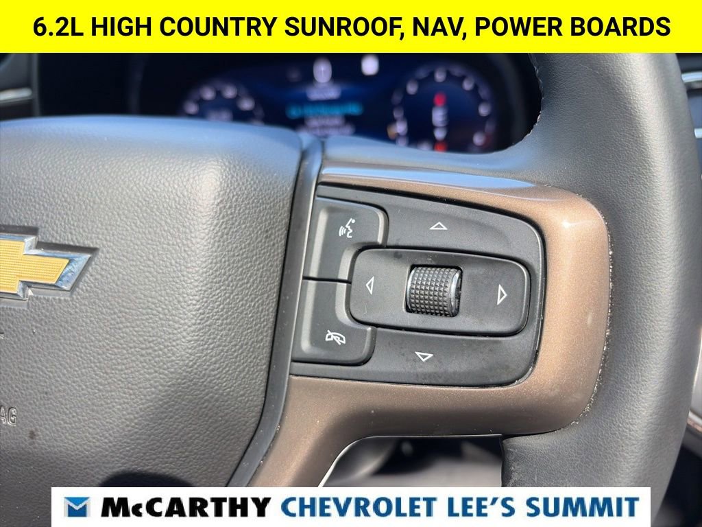 Used 2023 Chevrolet Suburban High Country w/ Premium Package 2 AWD/4WD image 25