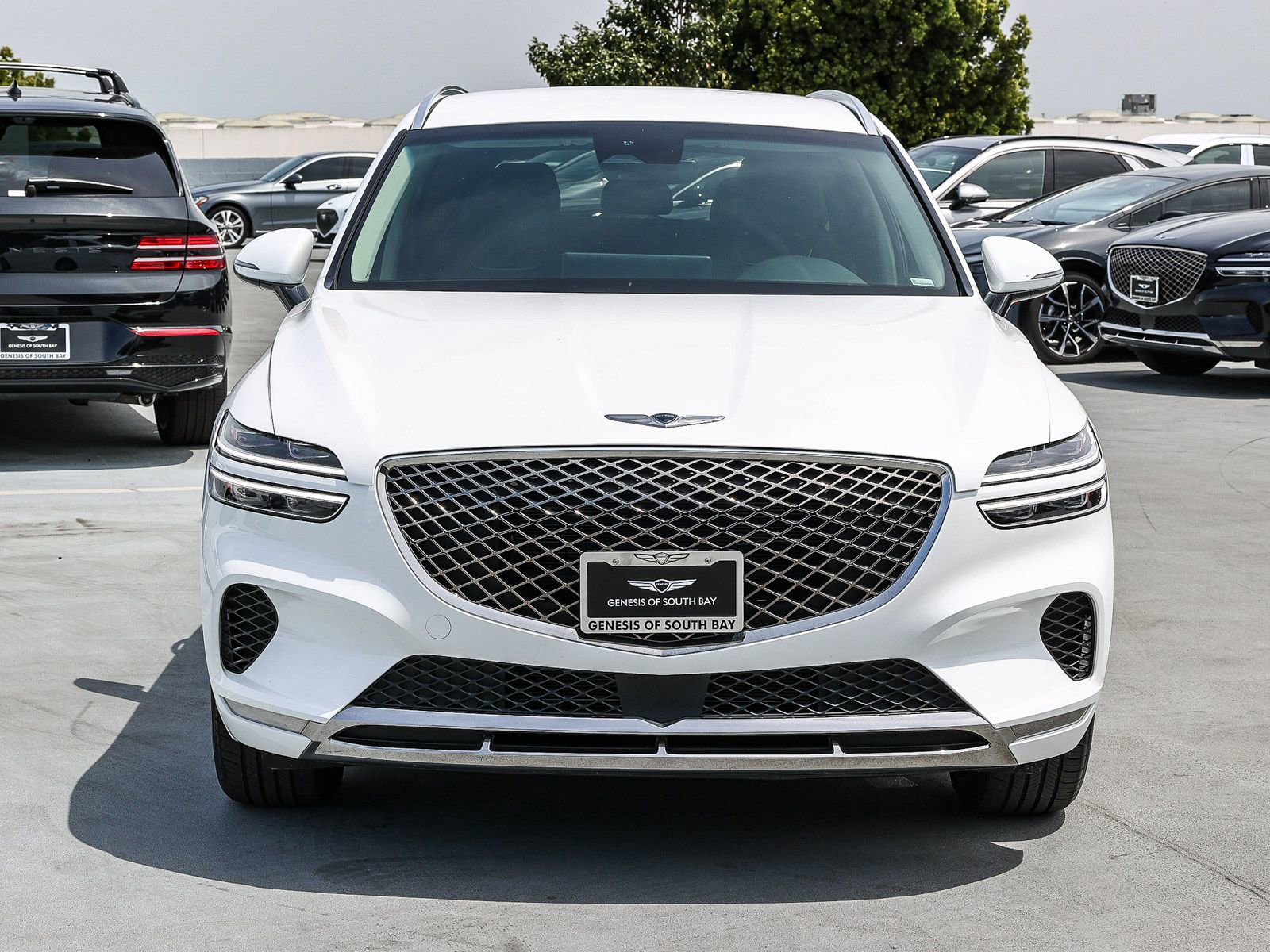 Used 2025 Genesis GV70 2.5T AWD/4WD image 2