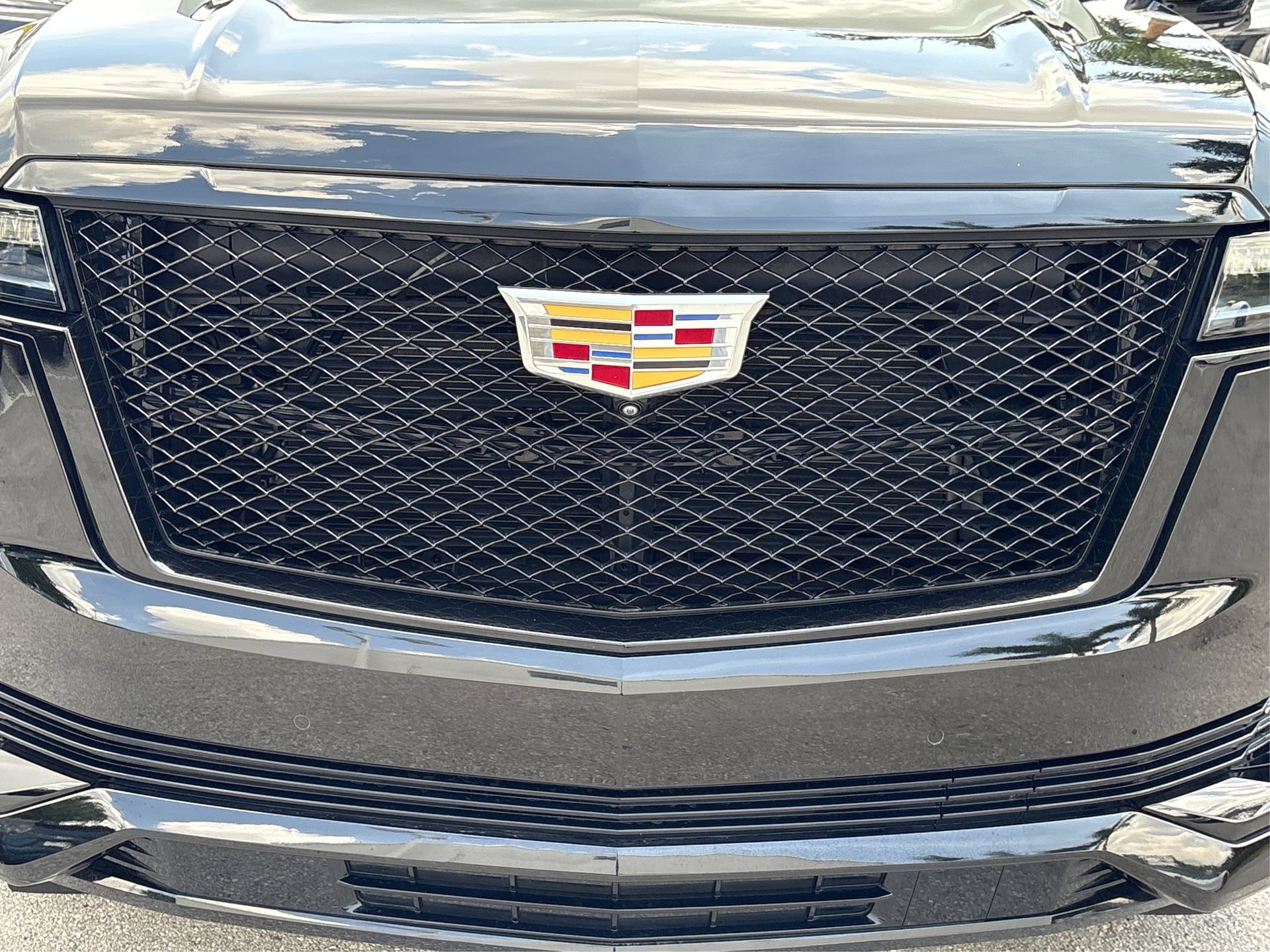 Certified 2023 Cadillac Escalade ESV Sport Platinum w/ LPO, ONYX Package RWD image 17