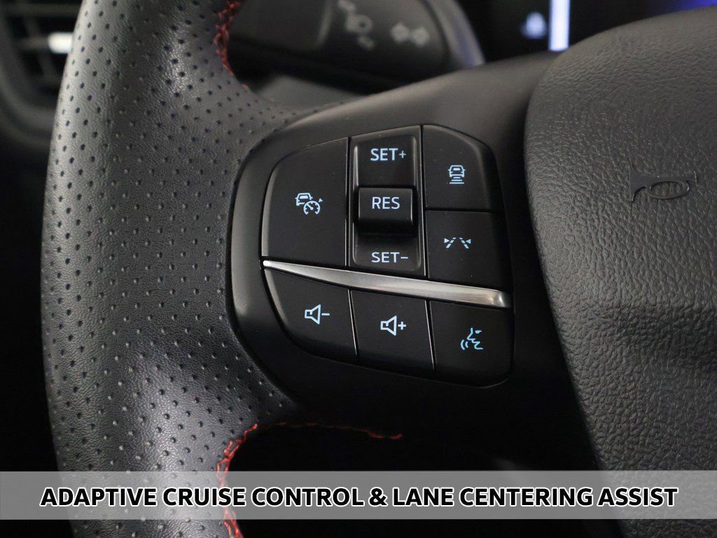 Used 2023 Ford Escape ST-Line w/ Tech Pack #1 image 5