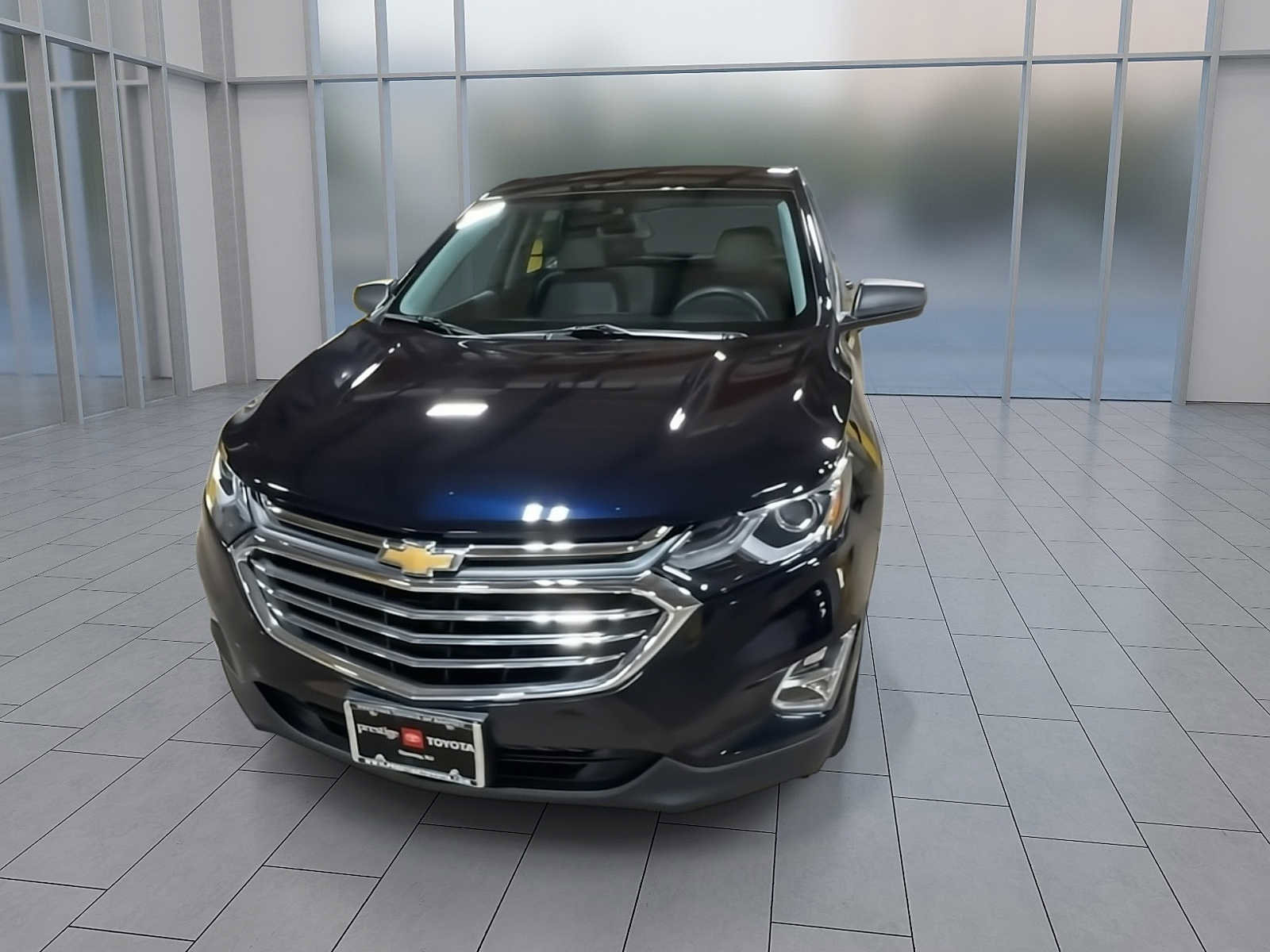 Used 2021 Chevrolet Equinox LS AWD/4WD image 3