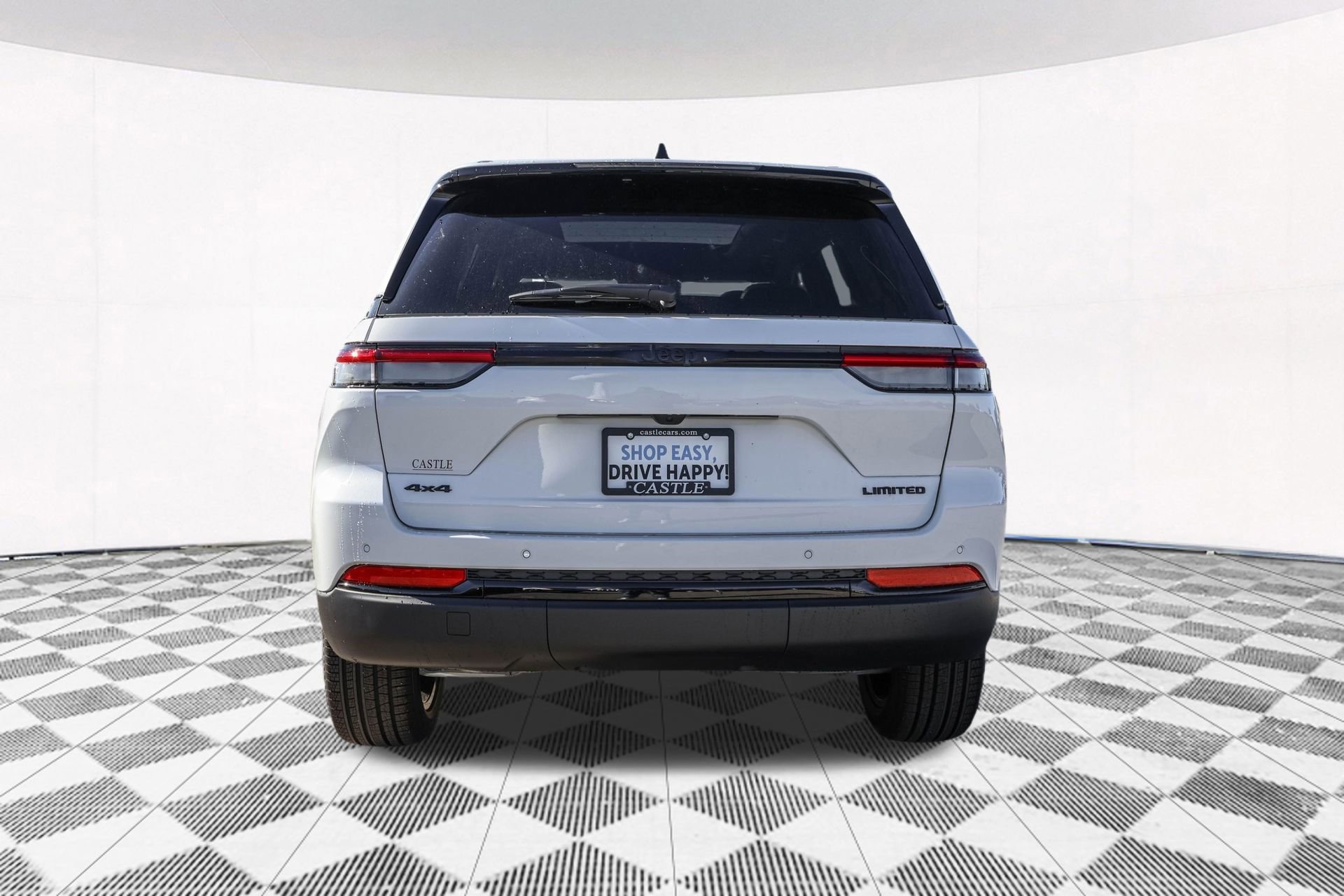 New 2025 Jeep Grand Cherokee Limited w/ Black Appearance Package image 12