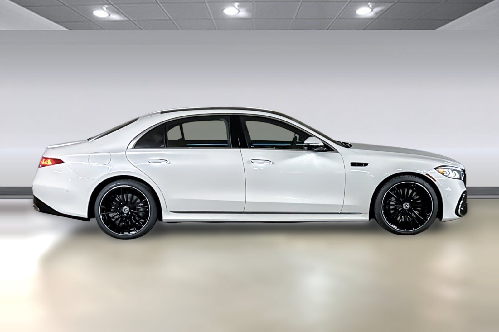 New 2027 Mercedes-Benz S 500 4MATIC image 8