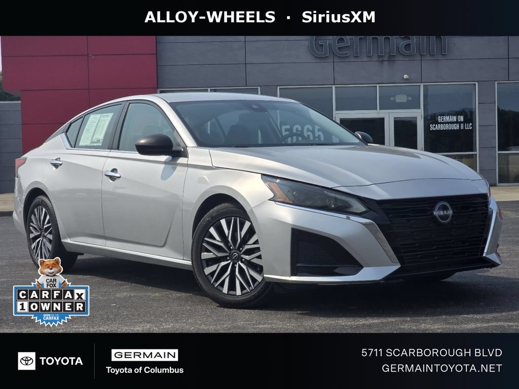 Used 2024 Nissan Altima 2.5 SV