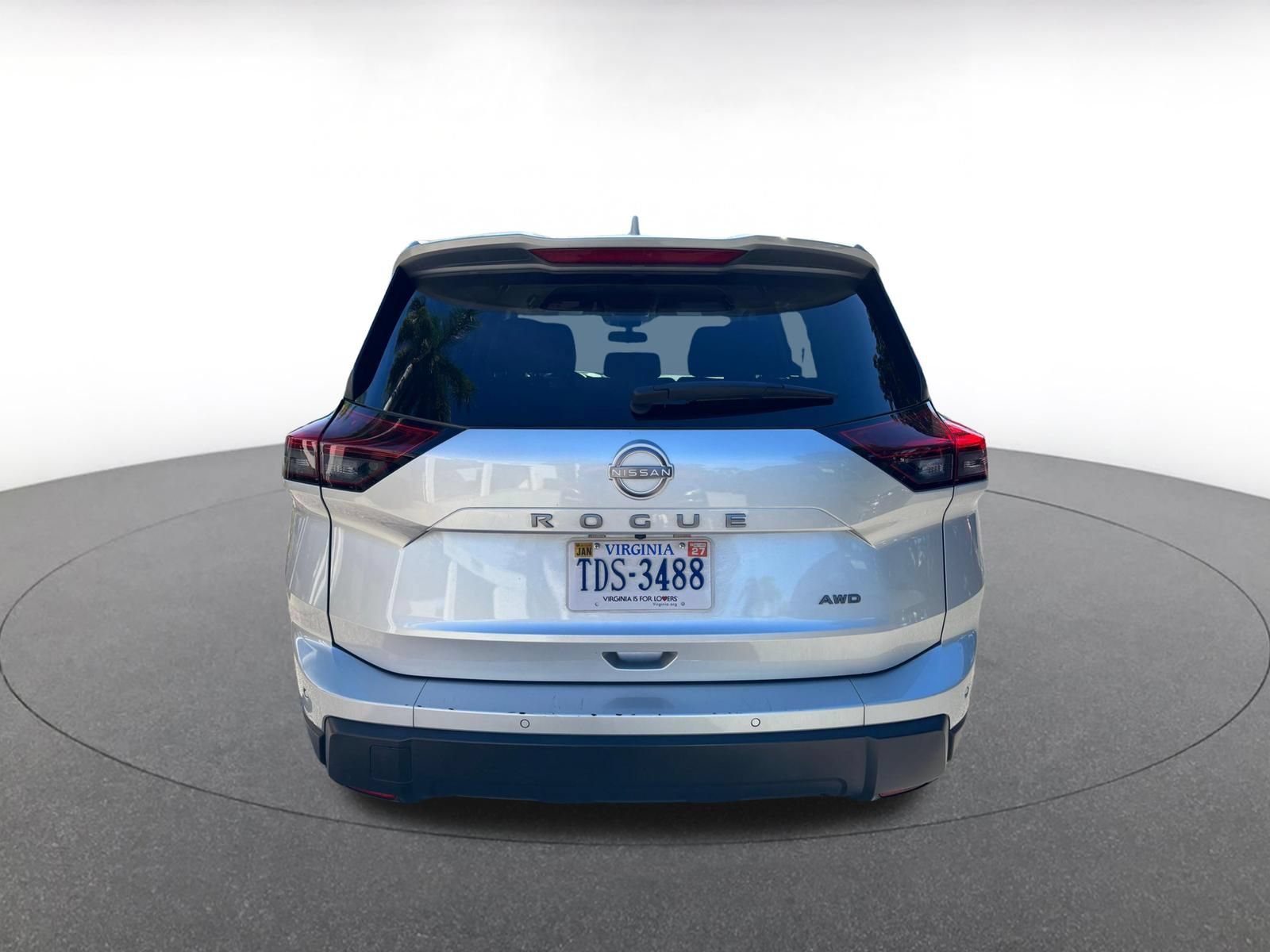 Used 2025 Nissan Rogue SV AWD/4WD image 19