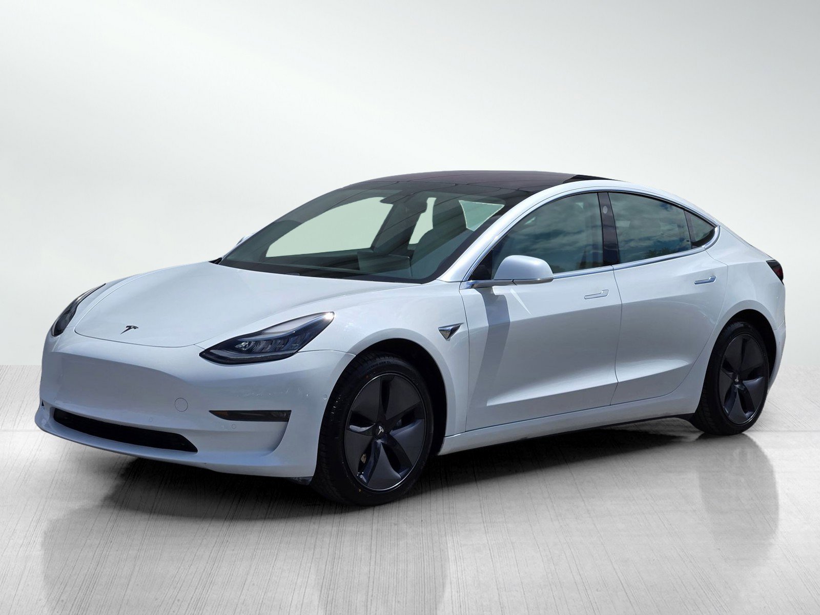 Used 2018 Tesla Model 3 Long Range RWD image 8