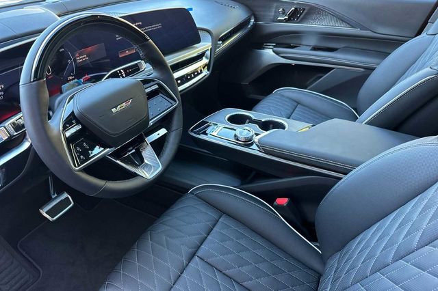 New 2026 Cadillac Lyriq V w/ Exterior Carbon Fiber Package image 10