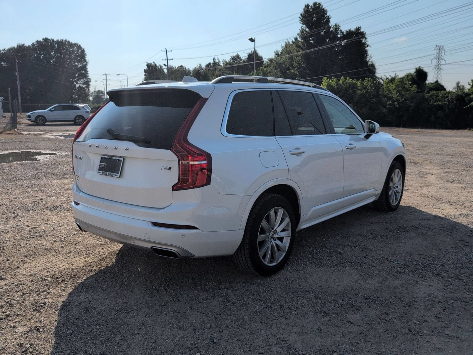 Used 2019 Volvo XC90 T6 Momentum AWD/4WD image 5