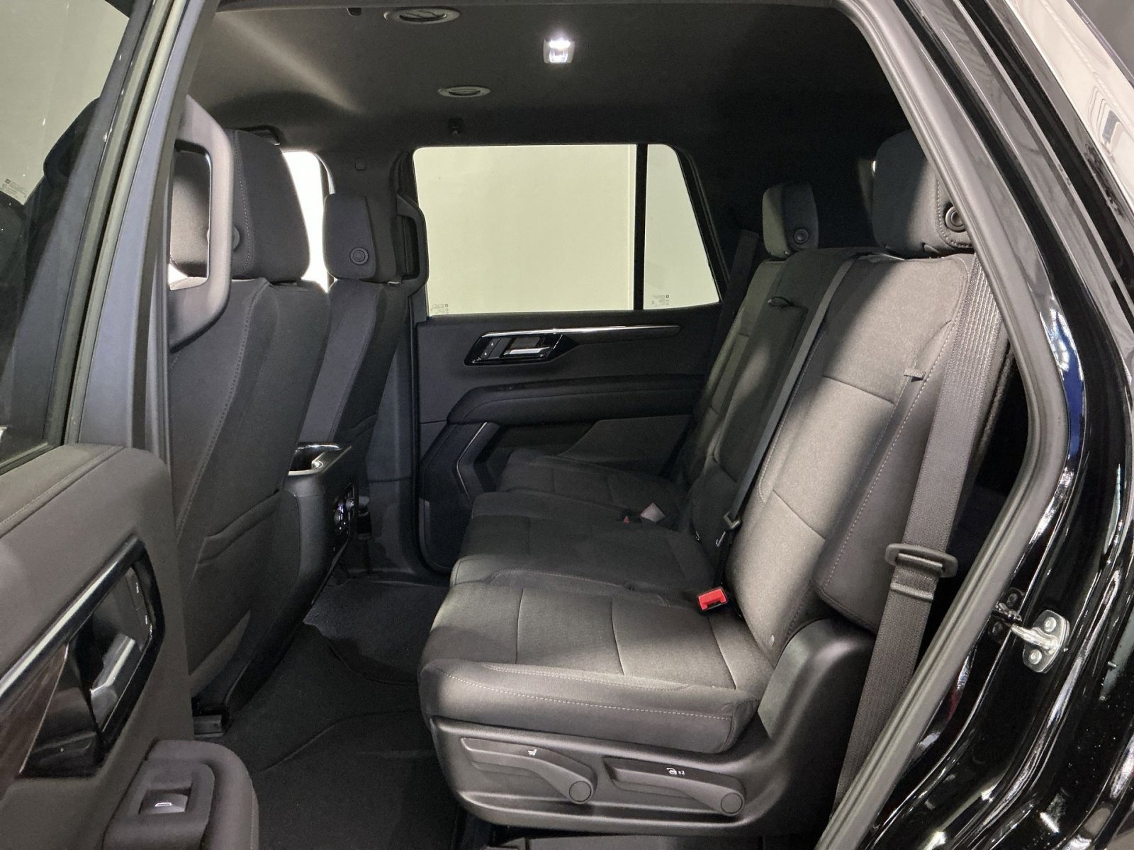 New 2026 Chevrolet Tahoe LS image 24