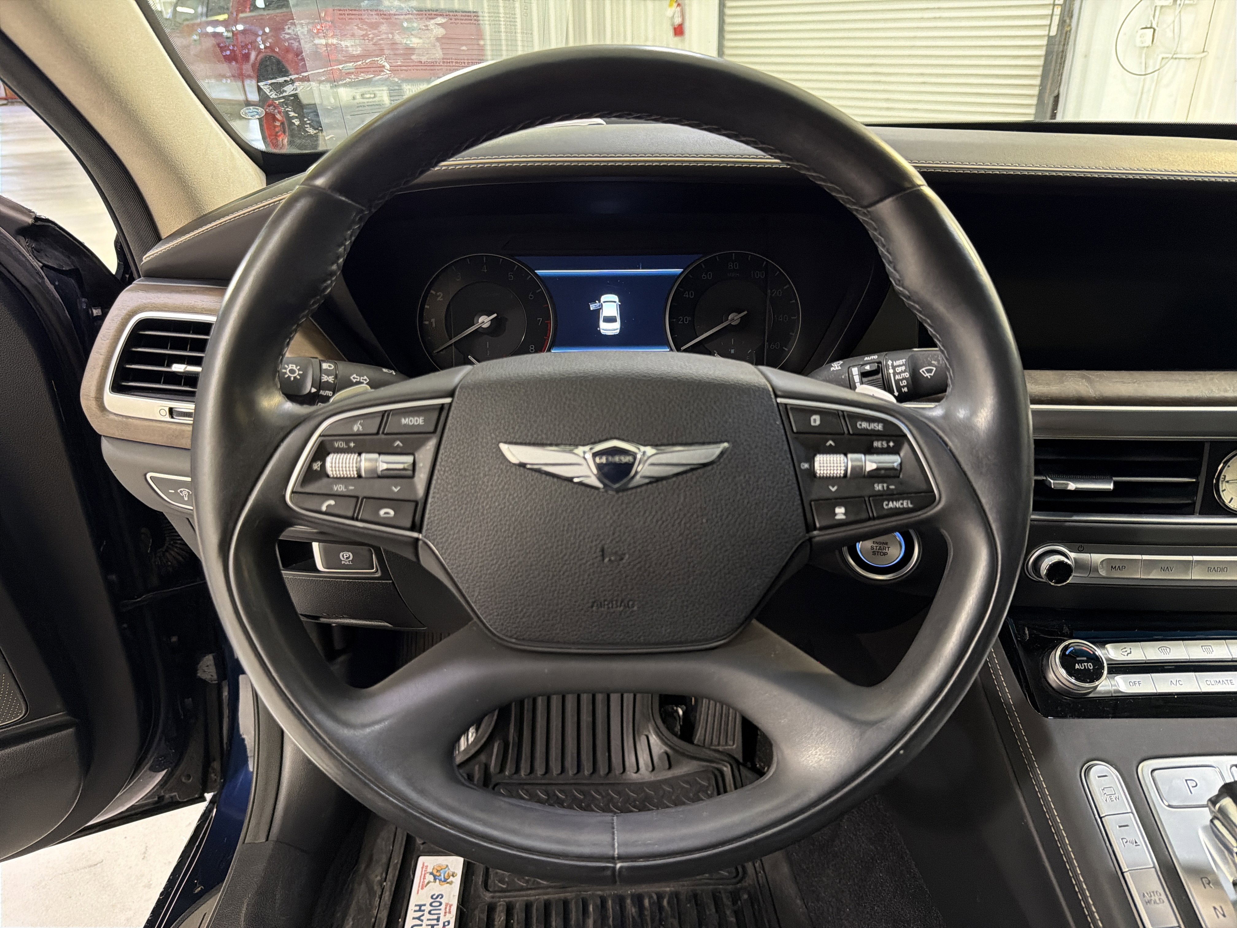 Used 2021 Genesis G90 3.3T Premium RWD image 16