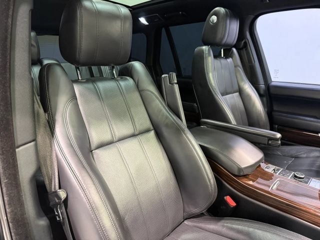 Used 2014 Land Rover Range Rover Supercharged AWD/4WD image 29
