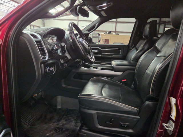 Used 2022 RAM 3500 Laramie AWD/4WD image 6