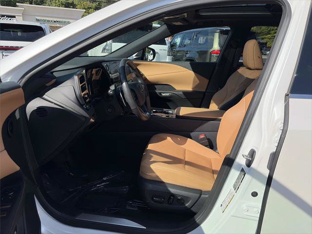 Certified 2023 Lexus RX 350 w/ Accessory Package (2T) AWD/4WD image 18