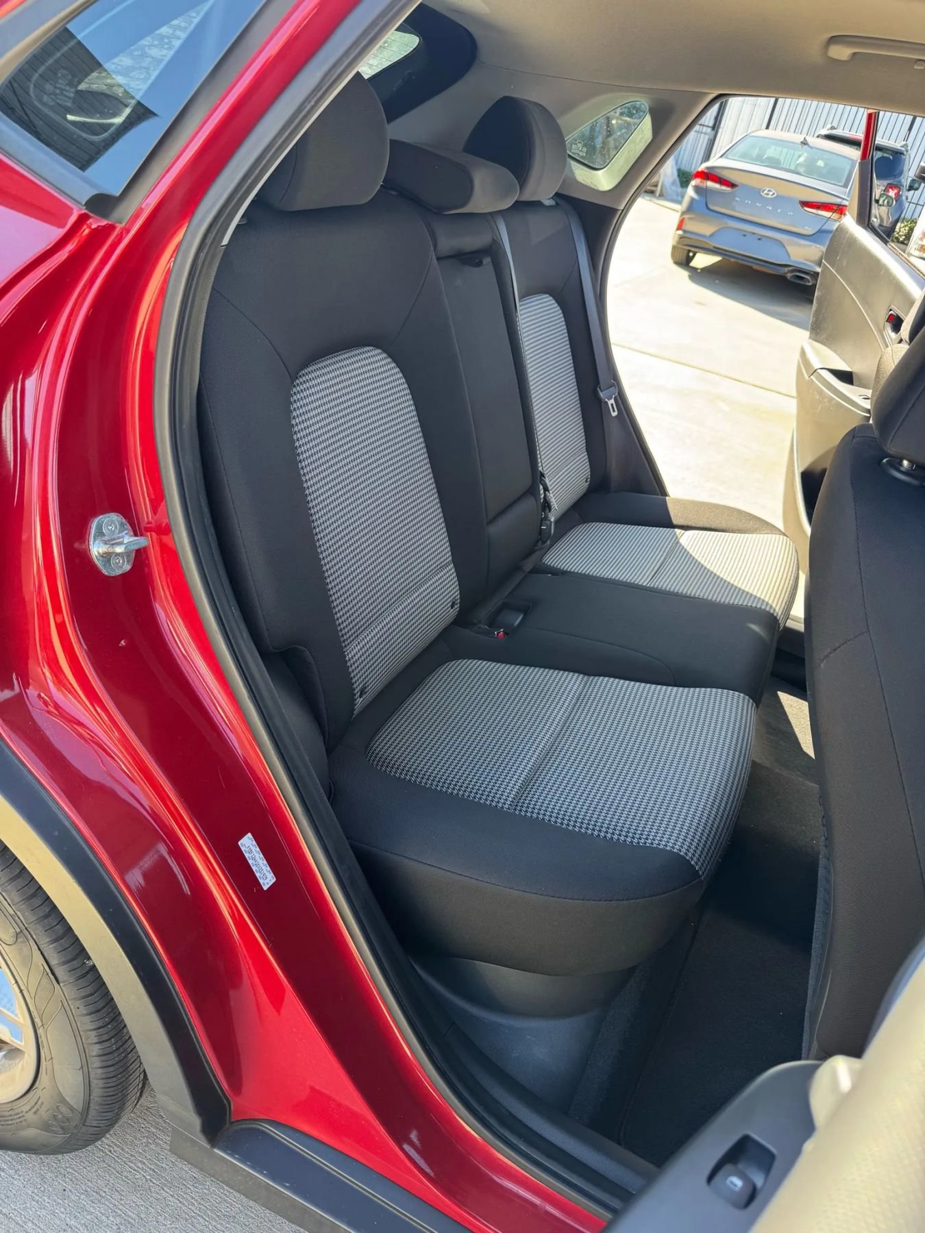 Used 2019 Hyundai Kona SE image 33