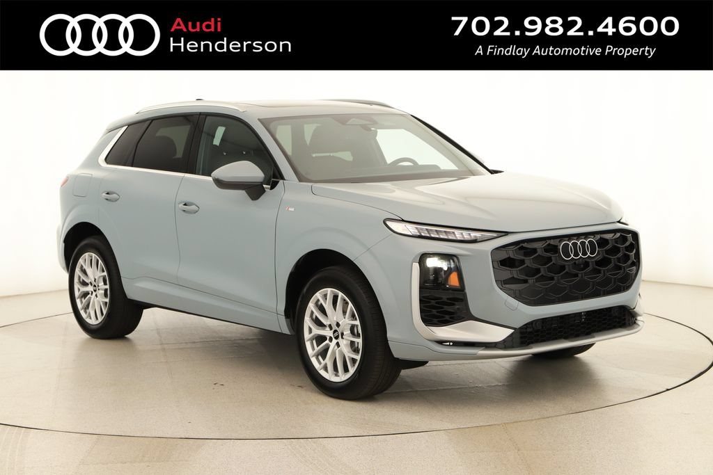 New 2026 Audi Q3 quattro 2.0T AWD/4WD image 1