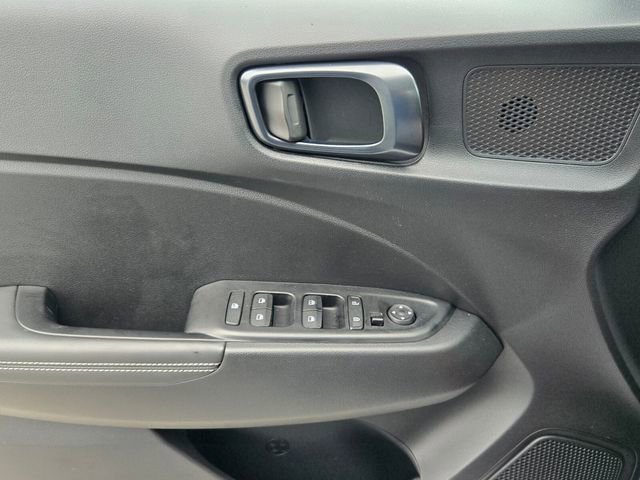 New 2025 Hyundai Venue Limited image 15