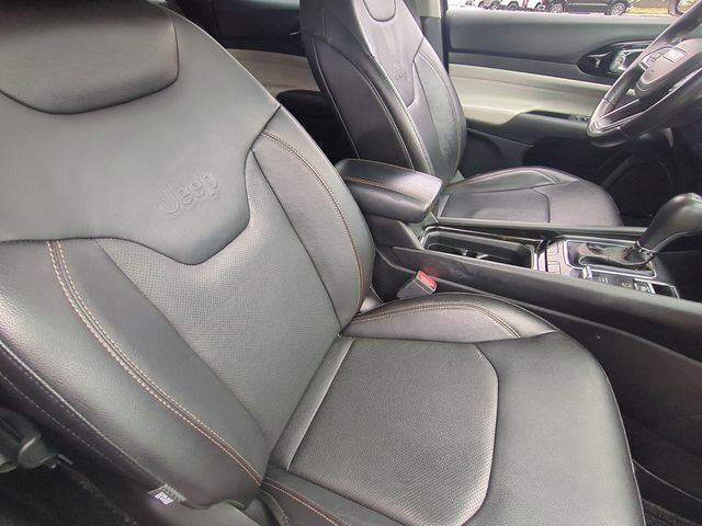 Used 2022 Jeep Compass Limited image 34