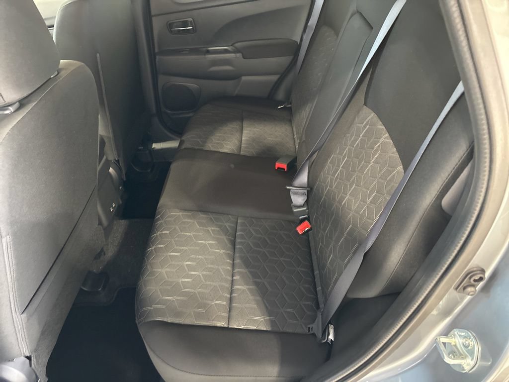 New 2026 Mitsubishi Outlander Sport LE AWD/4WD image 17