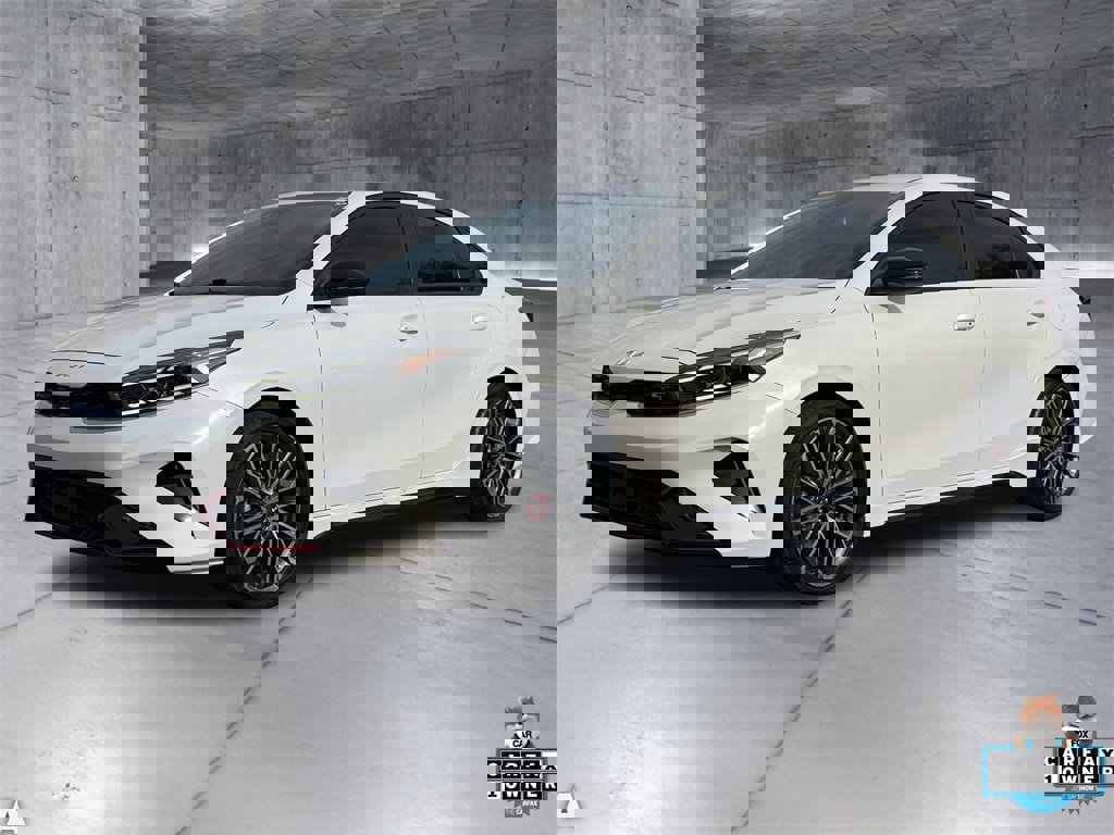 Used 2023 Kia Forte GT w/ GT2 Package image 2