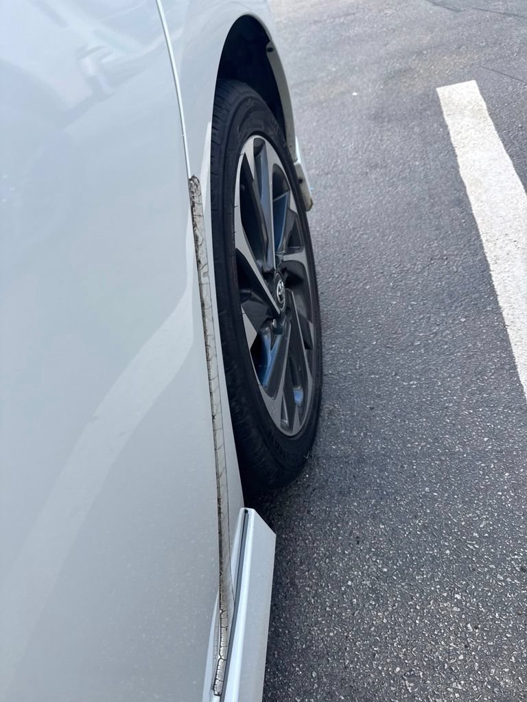 Used 2017 Toyota Corolla iM FWD image 5
