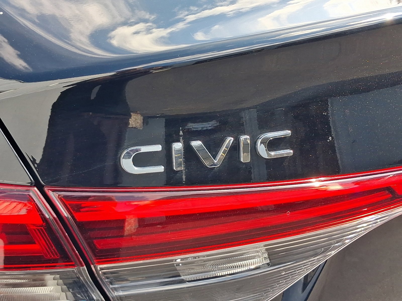 Used 2024 Honda Civic Sport image 23