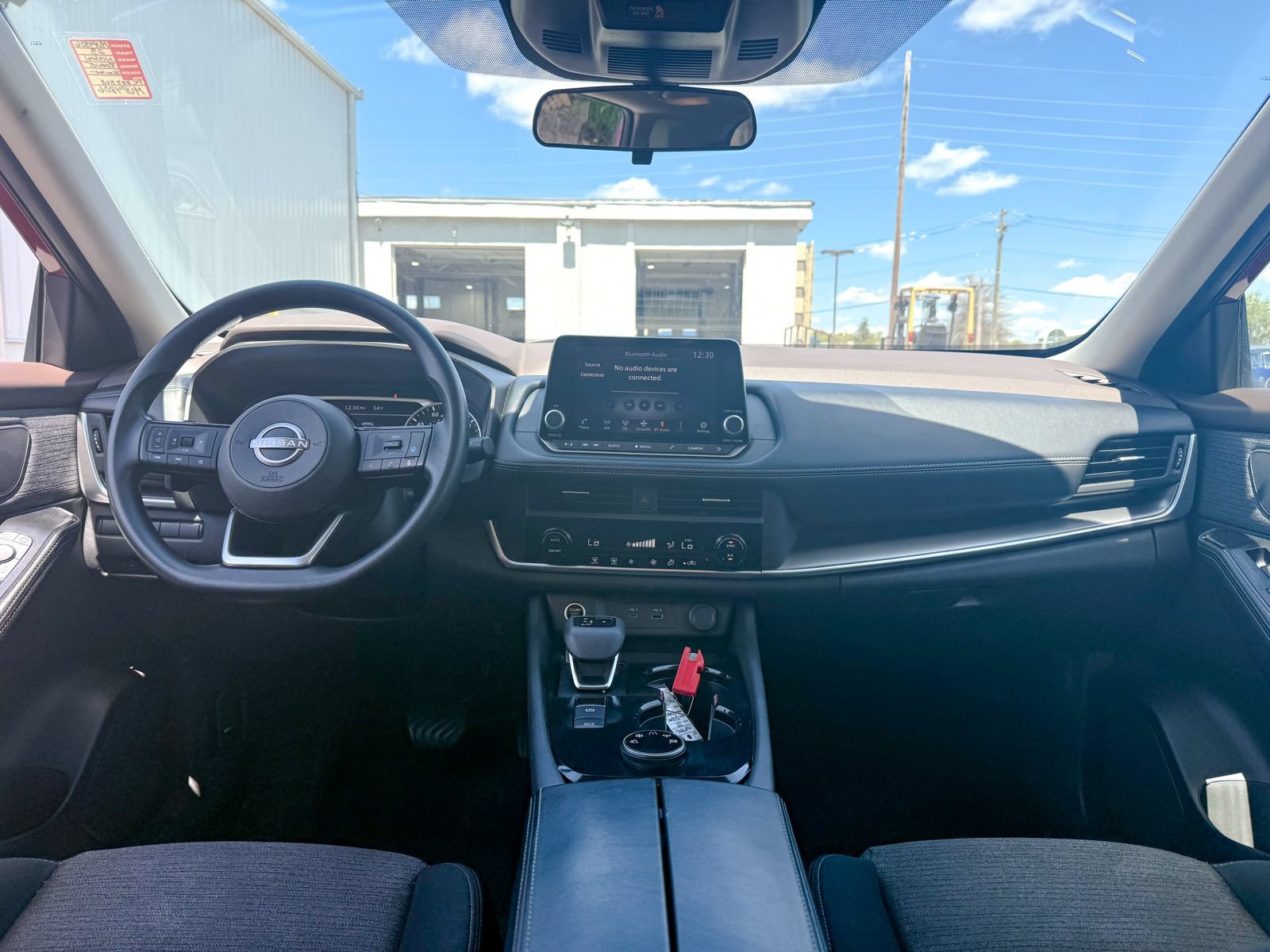 Used 2023 Nissan Rogue SV AWD/4WD image 26