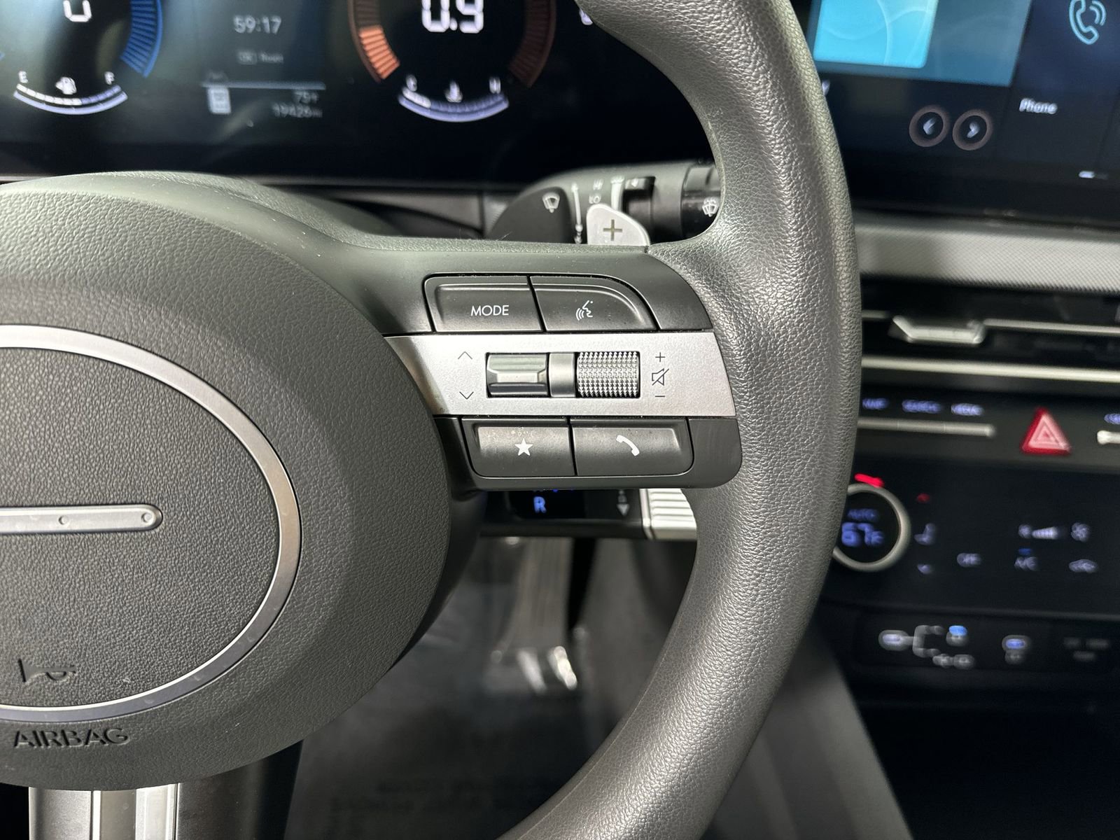 Used 2024 Hyundai Sonata SEL image 12