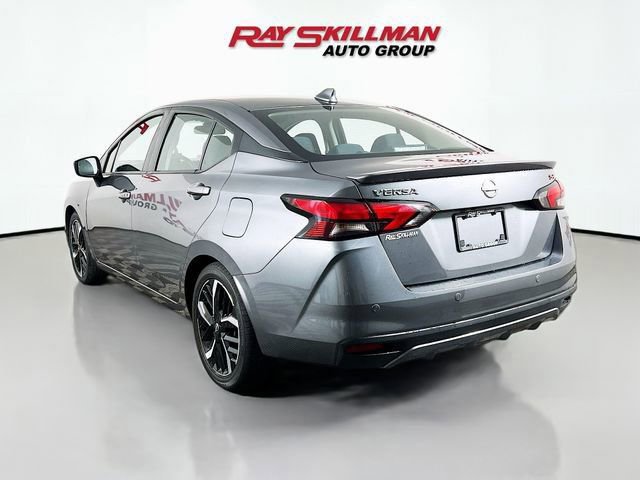 Used 2024 Nissan Versa SR image 5