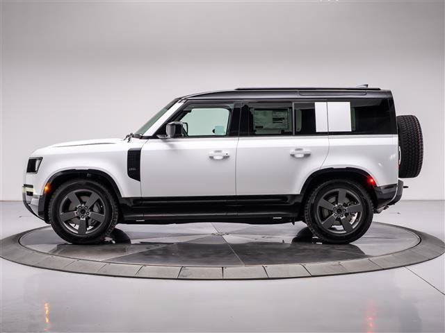 New 2026 Land Rover Defender 110 X-Dynamic SE AWD/4WD image 2