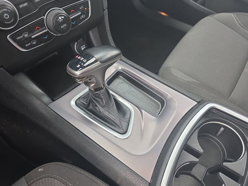 Used 2021 Dodge Charger SXT w/ Driver Convenience Group image 24