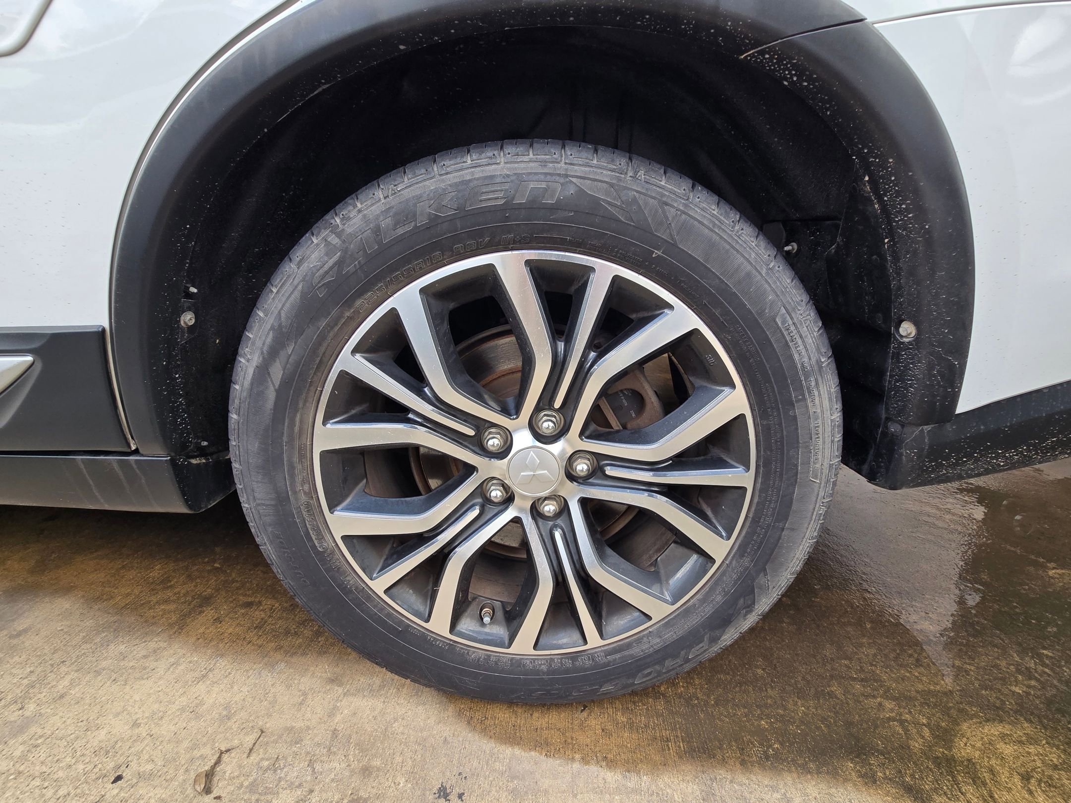 Used 2016 Mitsubishi Outlander GT image 10