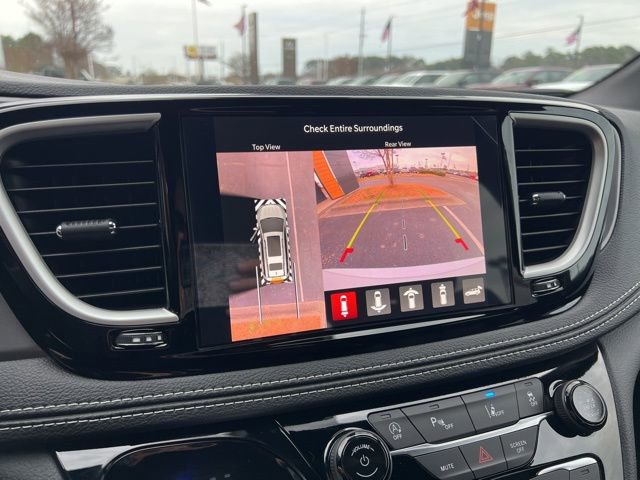 New 2026 Chrysler Pacifica Select image 15