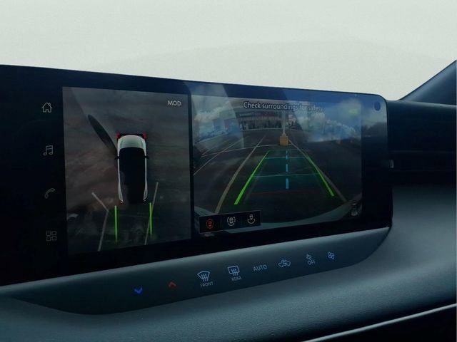 New 2026 Nissan Leaf FWD image 10