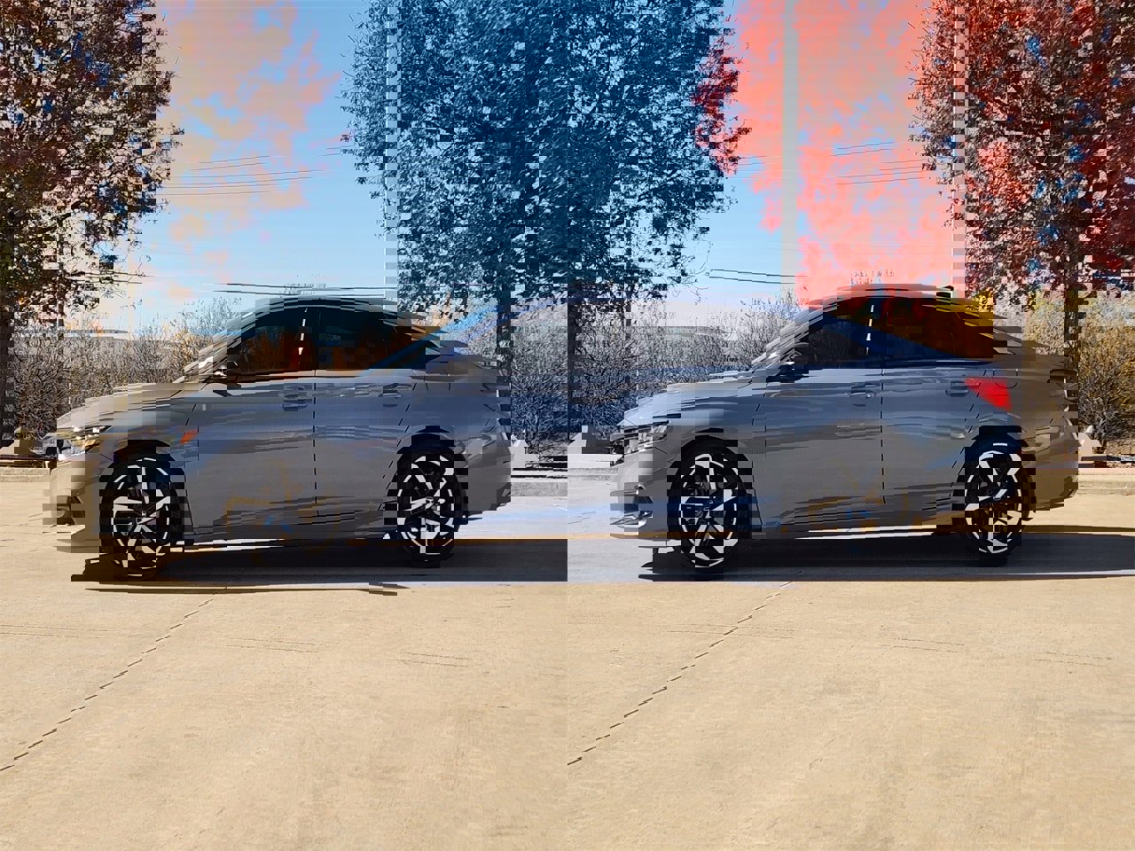 Used 2022 Honda Accord Sport image 4