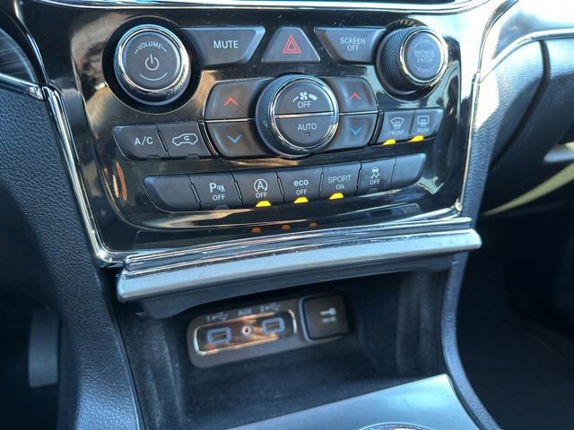 Certified 2020 Jeep Grand Cherokee Limited w/ Trailer Tow Group IV image 54