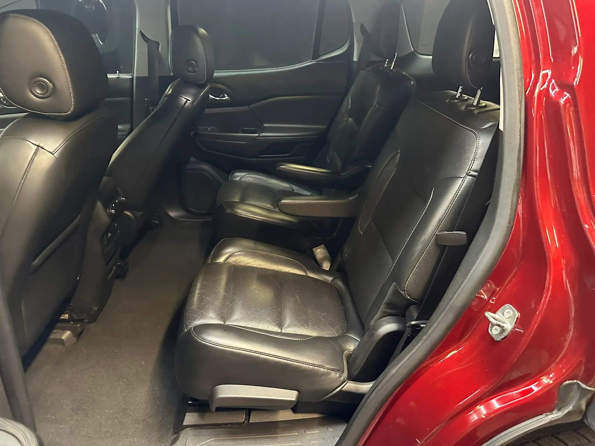 Used 2017 GMC Acadia SLT image 21