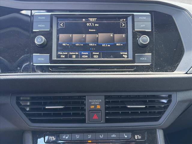 Used 2020 Volkswagen Jetta SE FWD image 18