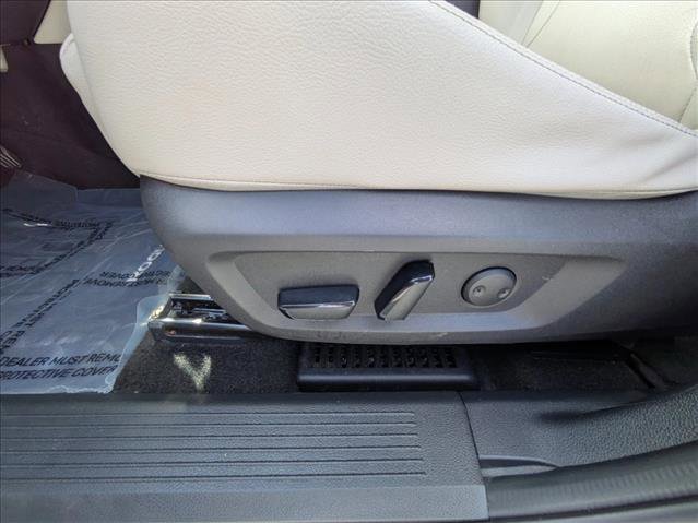 Used 2022 Nissan Rogue SL image 17