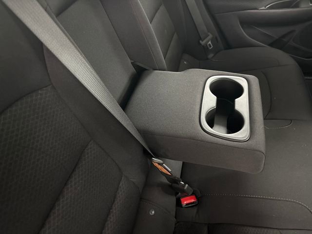 Used 2022 Chevrolet Malibu LT image 22