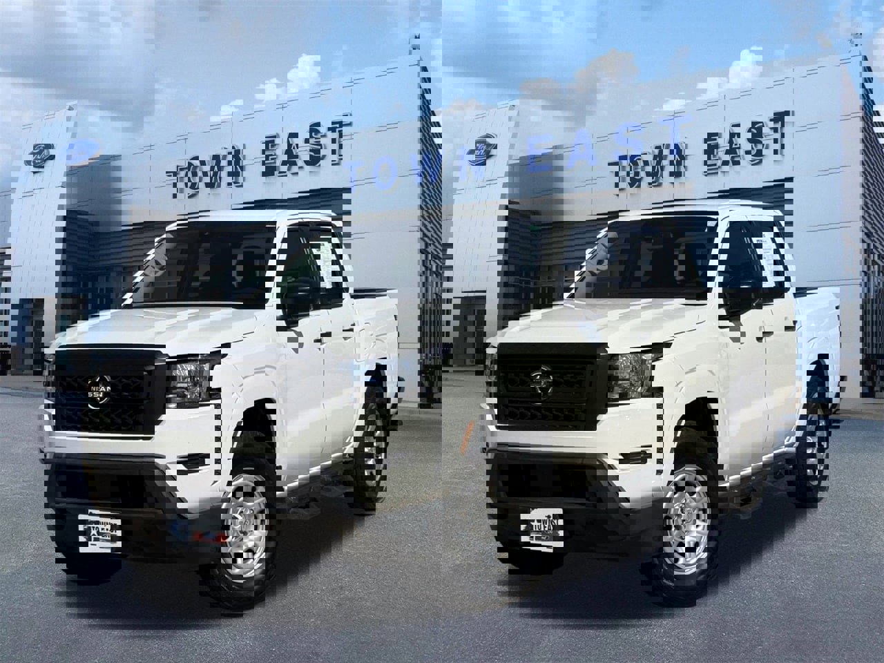 Used 2022 Nissan Frontier S w/ Technology Package