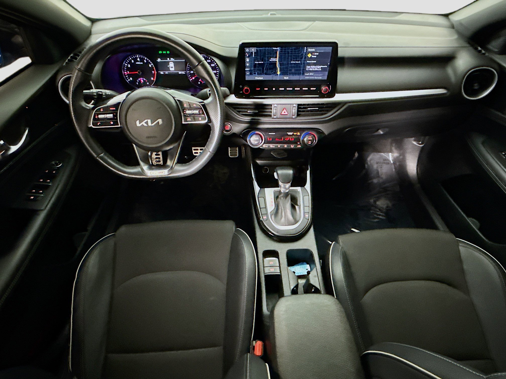 Used 2024 Kia Forte GT-Line image 23