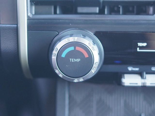 Certified 2025 Toyota Tacoma SR5 image 30