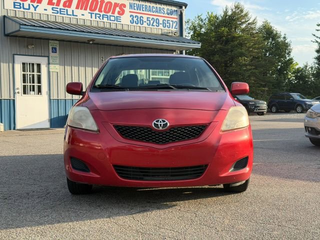 Used 2012 Toyota Yaris Sedan FWD image 8